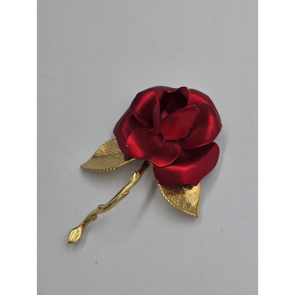 Vintage Giovanni USA Gold Tone Red Rose of Love Brooch 2.5" - Picture 5 of 8